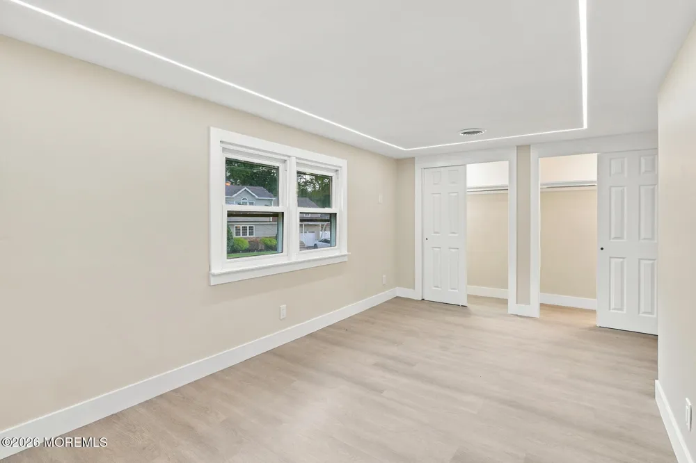 167 Crestview Drive Middletown, NJ 07748