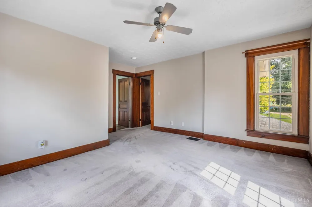 737 Central Avenue Carlisle, OH 45005