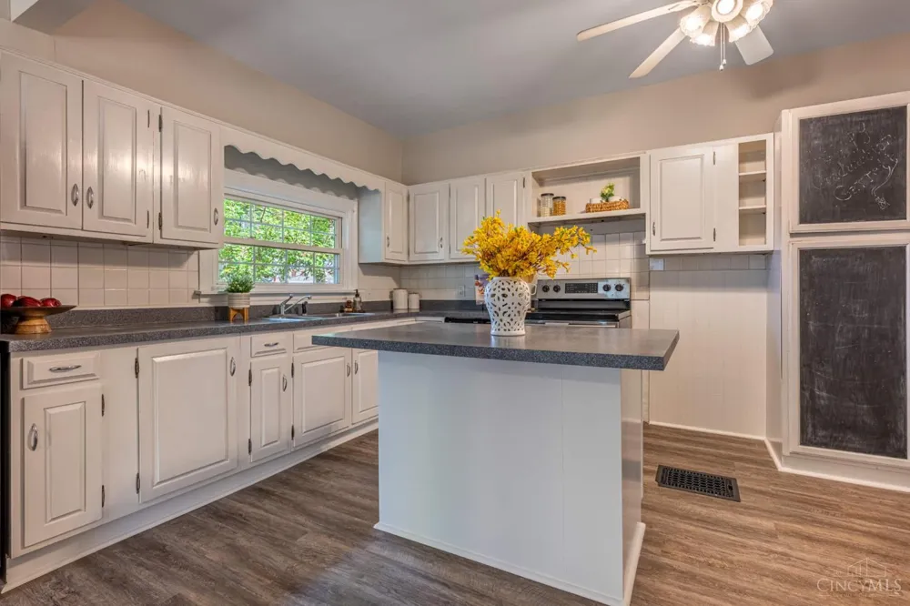 737 Central Avenue Carlisle, OH 45005