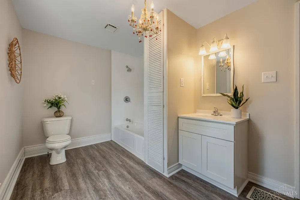 737 Central Avenue Carlisle, OH 45005