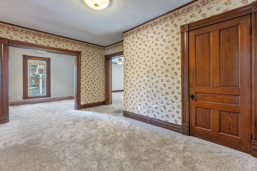 737 Central Avenue Carlisle, OH 45005