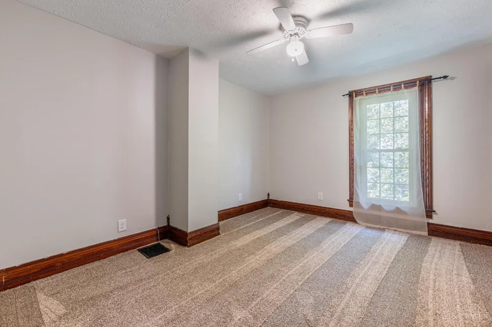 737 Central Avenue Carlisle, OH 45005
