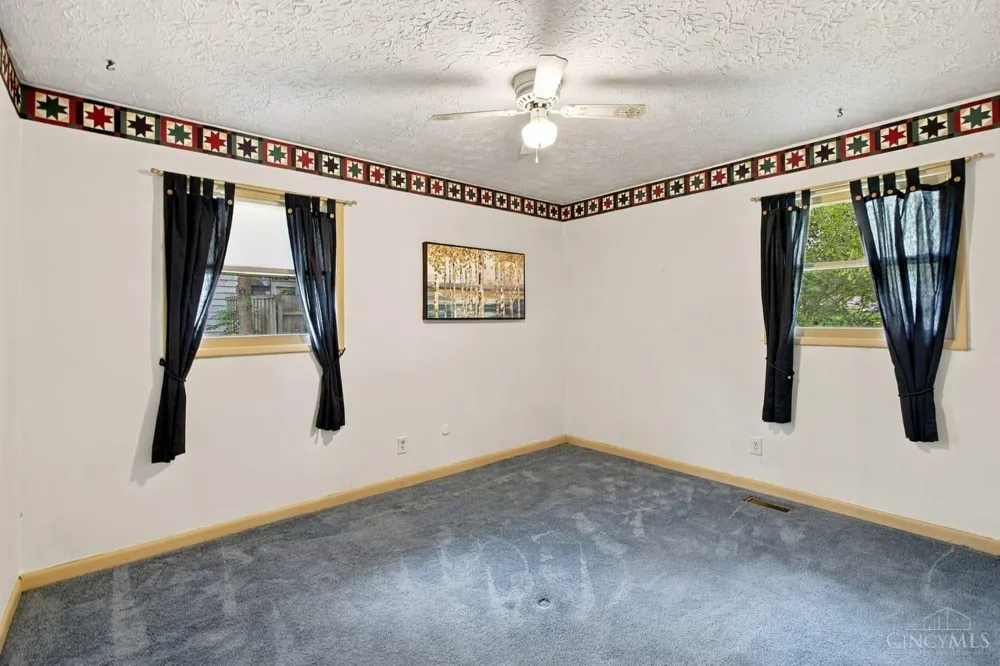 726 David Drive Oxford, OH 45056