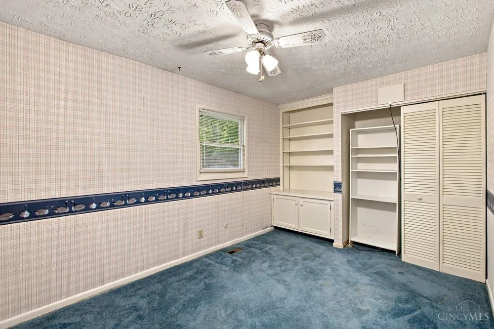 726 David Drive Oxford, OH 45056