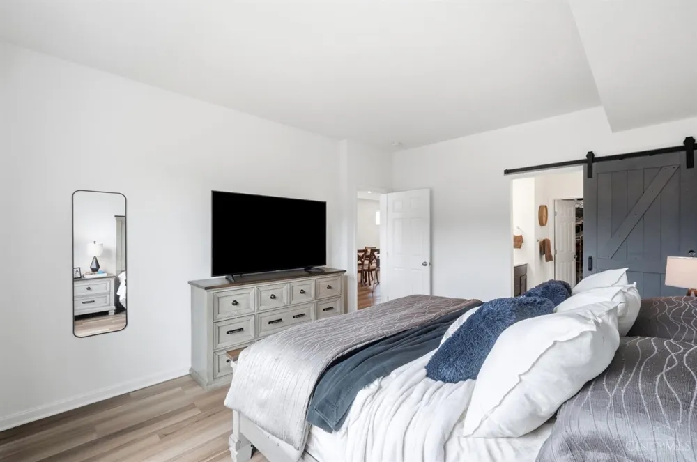 1521 Summerview Lane Miami, OH 45150