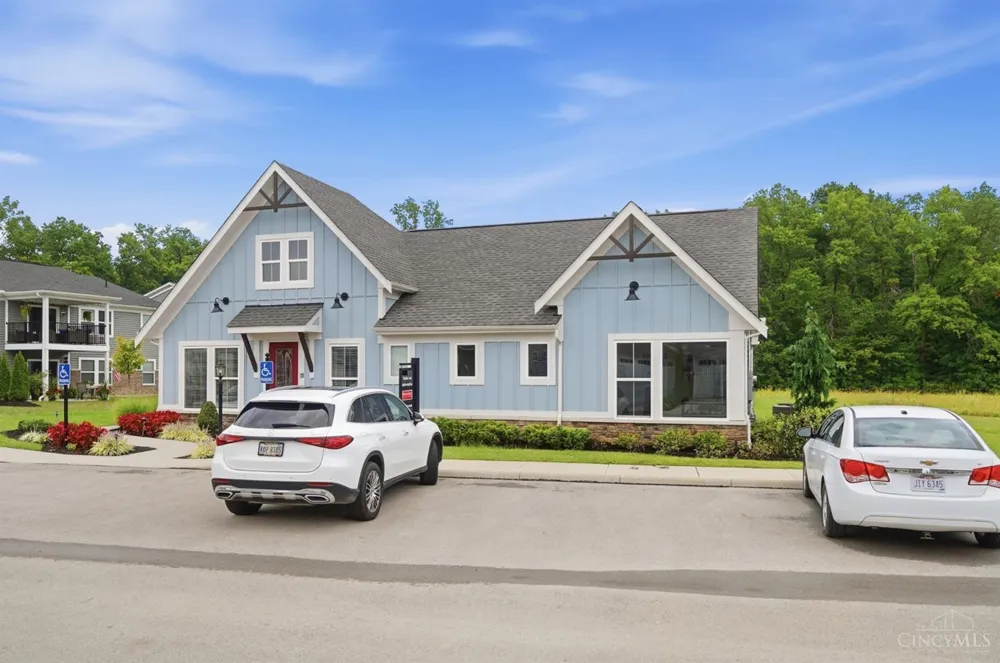 1521 Summerview Lane Miami, OH 45150