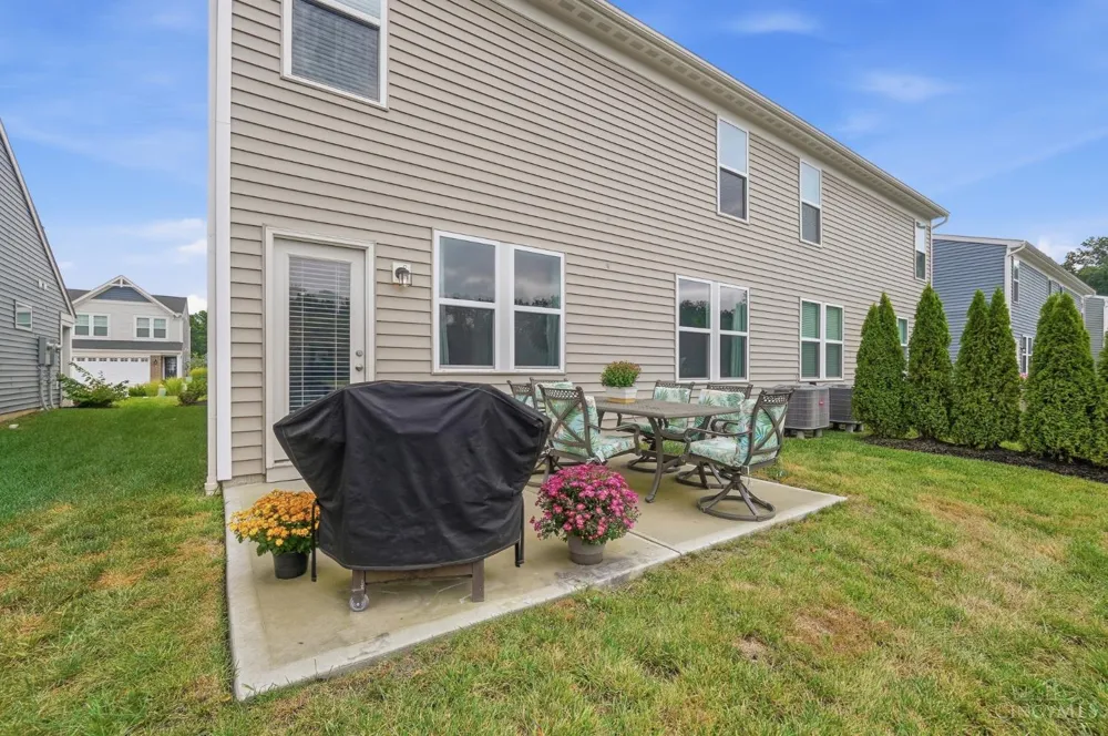 1521 Summerview Lane Miami, OH 45150