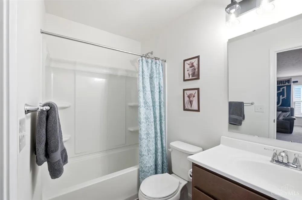 1521 Summerview Lane Miami, OH 45150