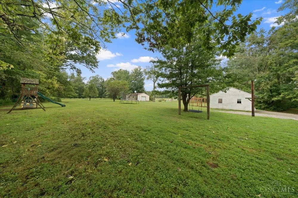 2571 Williamsburg Bantam Road Tate, OH 45106