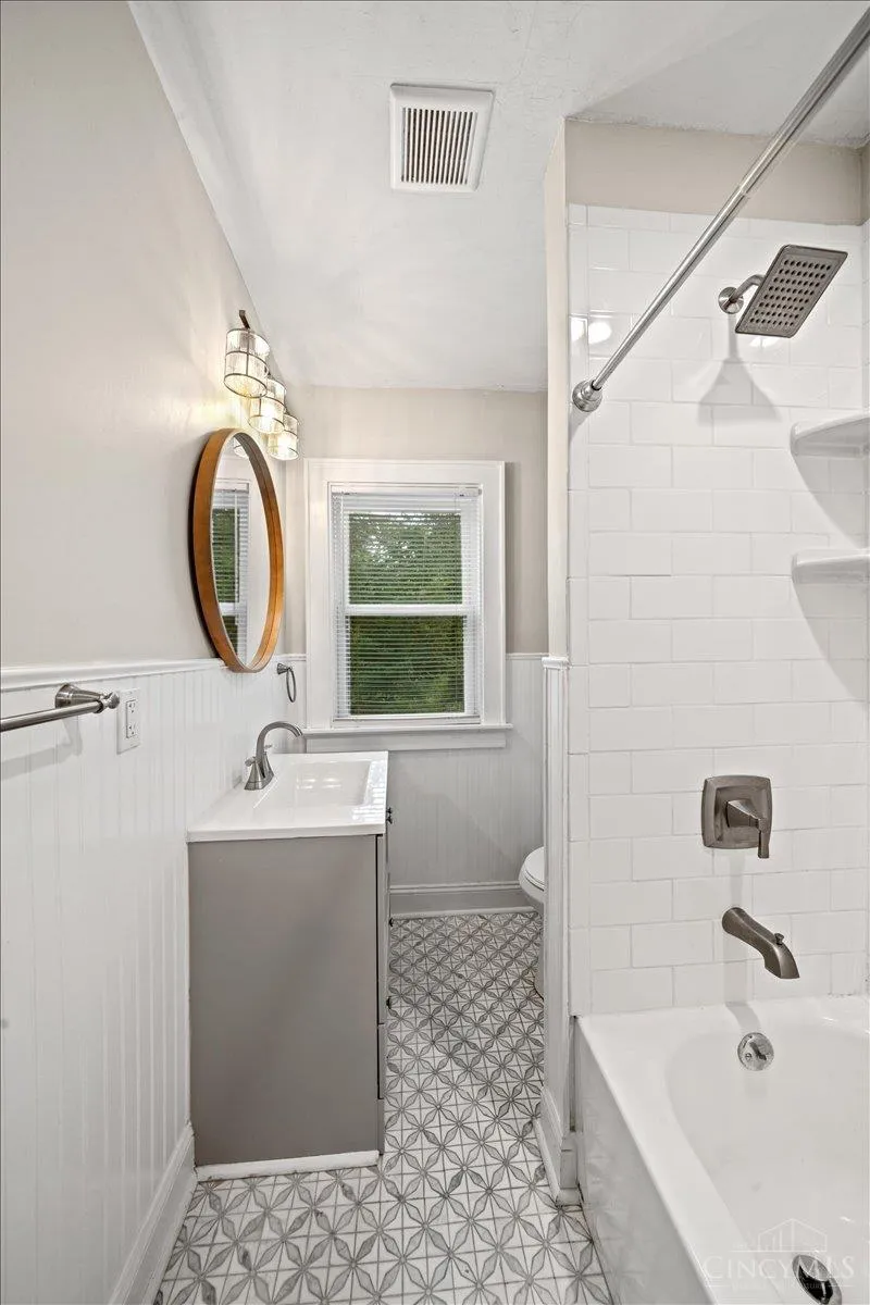 2571 Williamsburg Bantam Road Tate, OH 45106