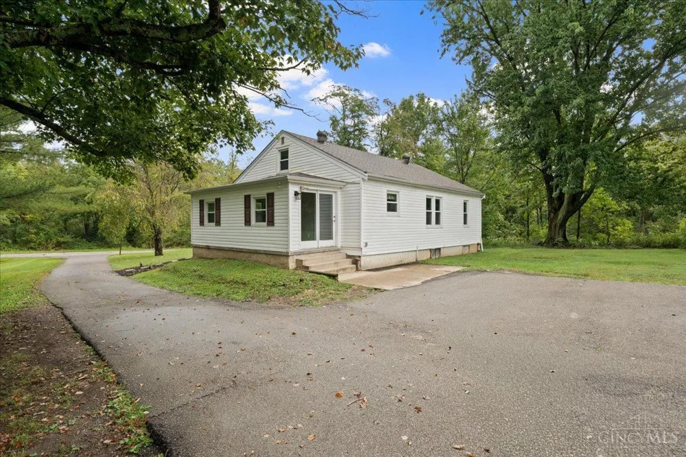 2571 Williamsburg Bantam Road Tate, OH 45106