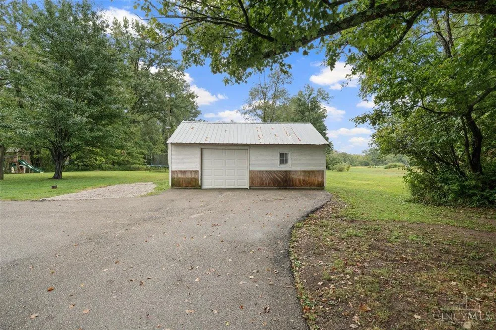 2571 Williamsburg Bantam Road Tate, OH 45106
