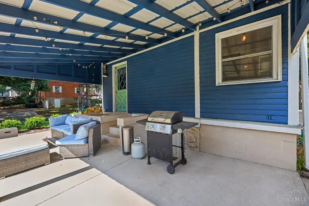 6735 Parkland Avenue Cincinnati, OH 45233