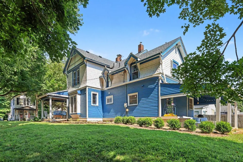 6735 Parkland Avenue Cincinnati, OH 45233