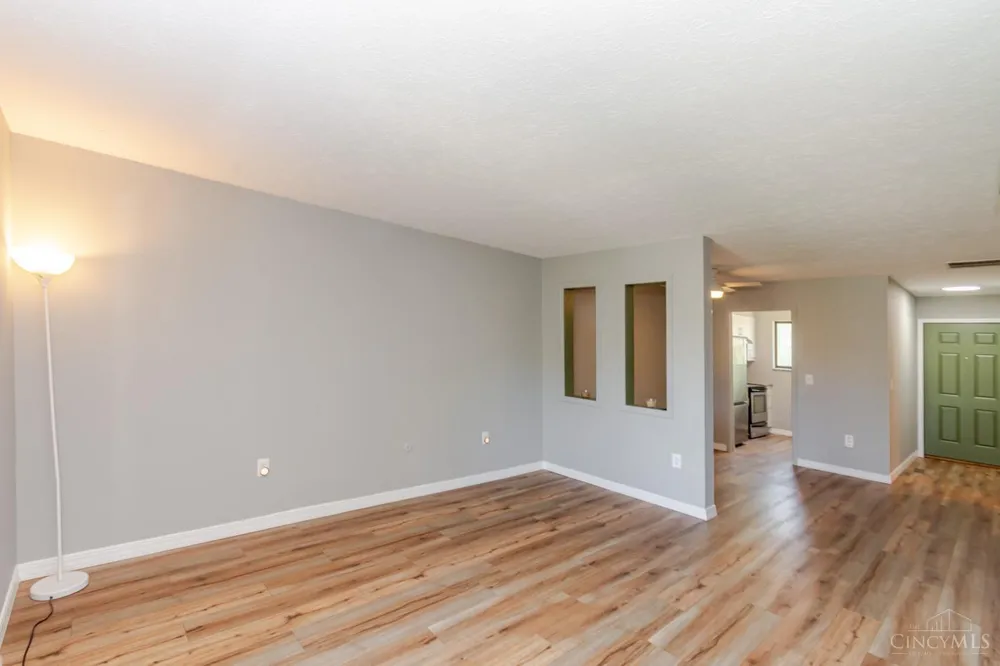 7816 Betsy Ross Circle Washington, OH 45459
