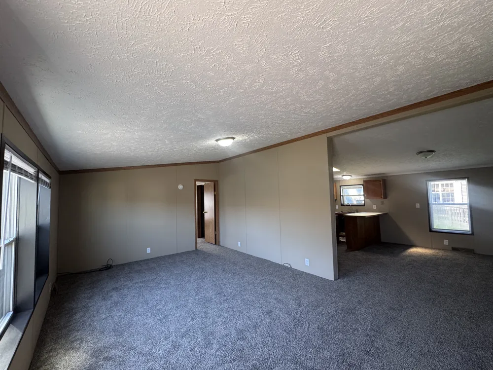 137 Apollo Flushing, MI 48433
