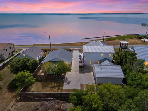 605 + 607 Copano Bay Drive