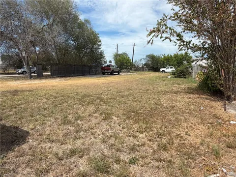 4914 Williams Drive