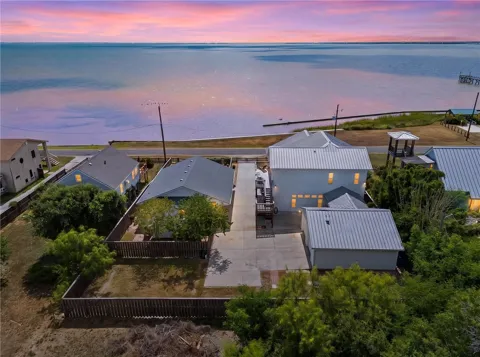 605 Copano Bay Drive