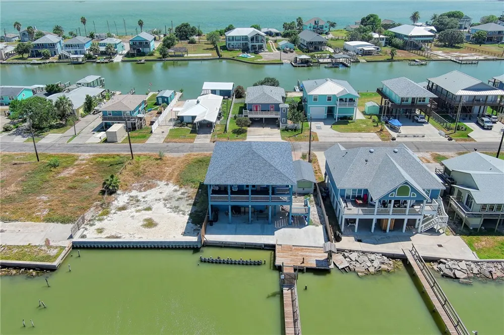 150 Ridge Harbor Drive Rockport, TX 78382