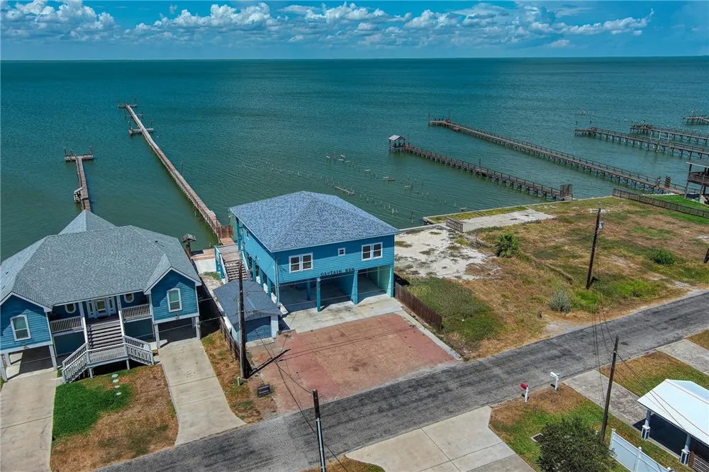 150 Ridge Harbor Drive Rockport, TX 78382