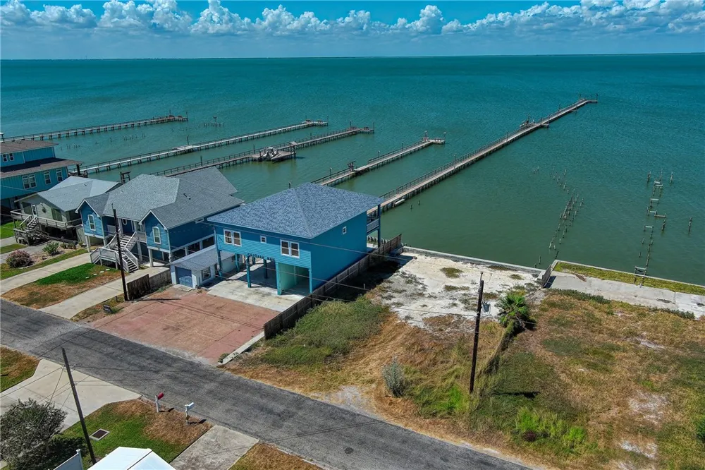 150 Ridge Harbor Drive Rockport, TX 78382