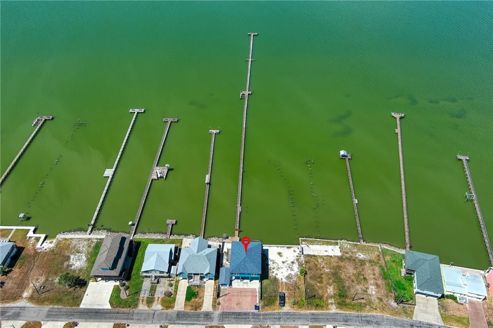 150 Ridge Harbor Drive Rockport, TX 78382
