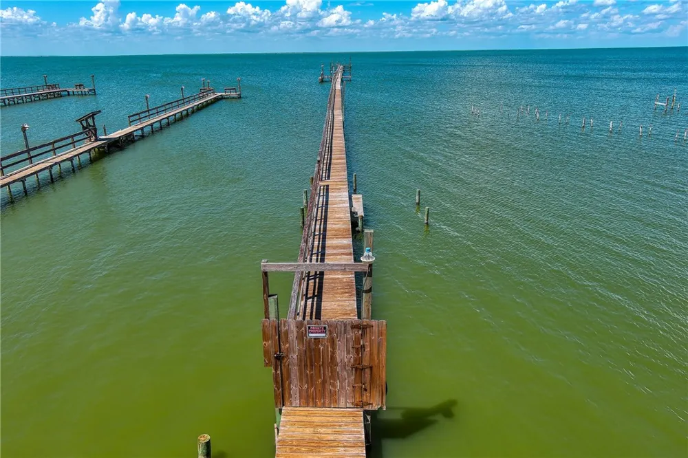 150 Ridge Harbor Drive Rockport, TX 78382