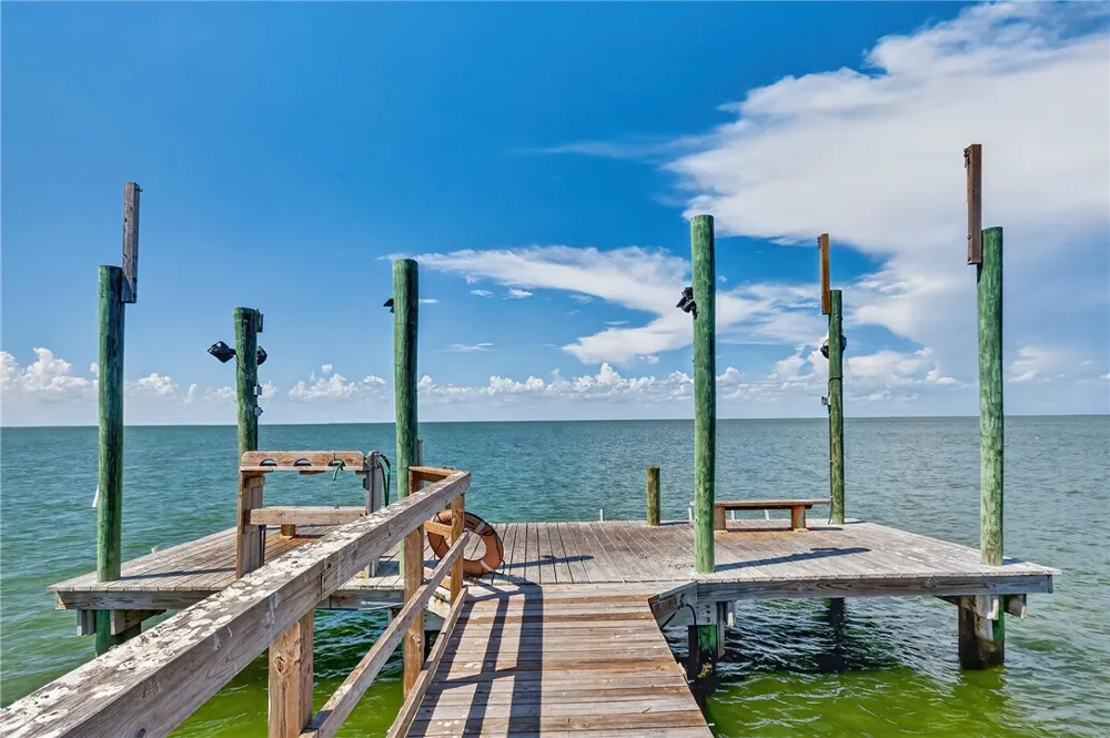 150 Ridge Harbor Drive Rockport, TX 78382