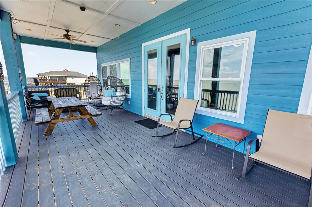 150 Ridge Harbor Drive Rockport, TX 78382