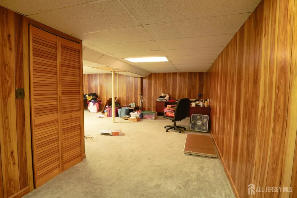 228 Curtin Avenue Burlington County, NJ 08015