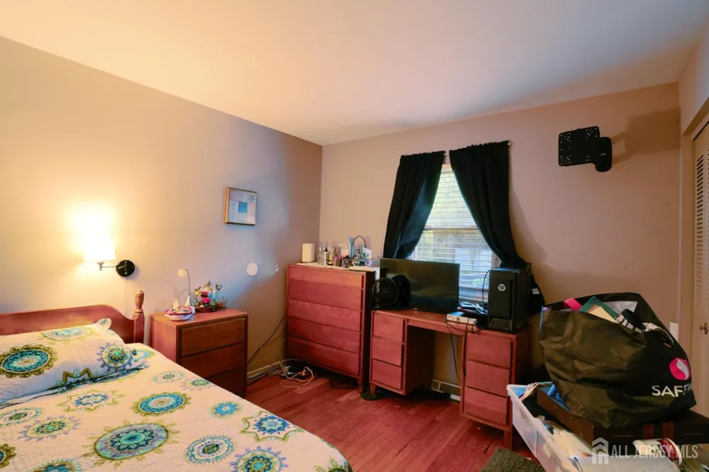 228 Curtin Avenue Burlington County, NJ 08015
