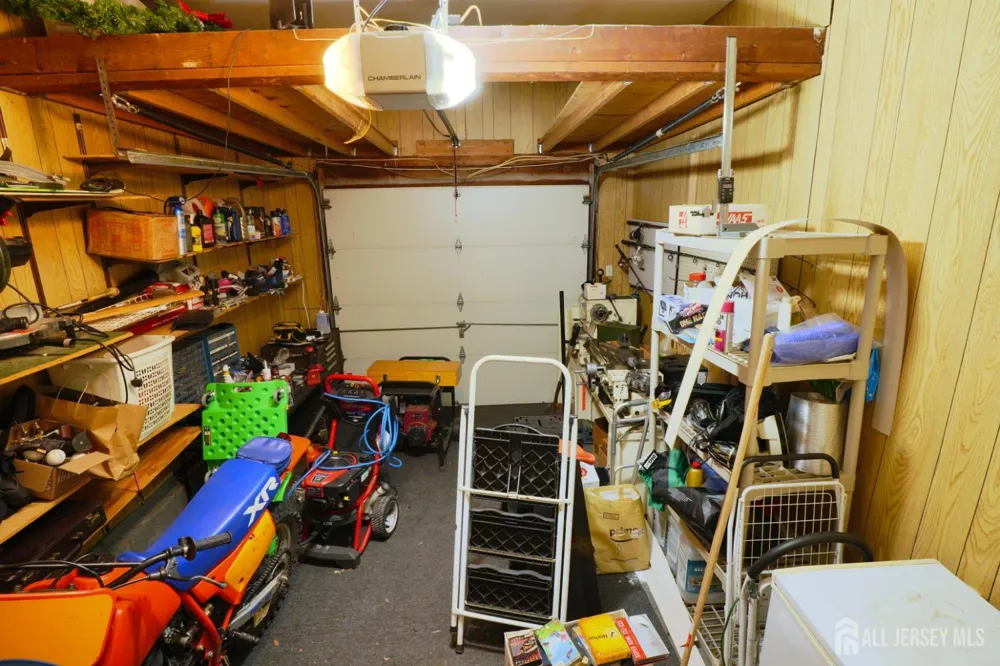 228 Curtin Avenue Burlington County, NJ 08015