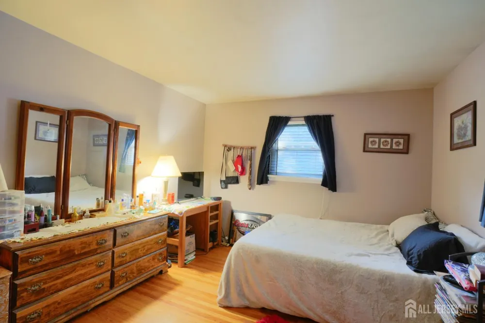 228 Curtin Avenue Burlington County, NJ 08015