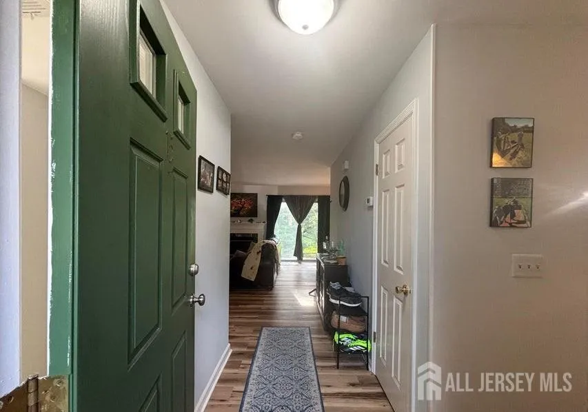 15 Saddle Court Tinton Falls, NJ 07753