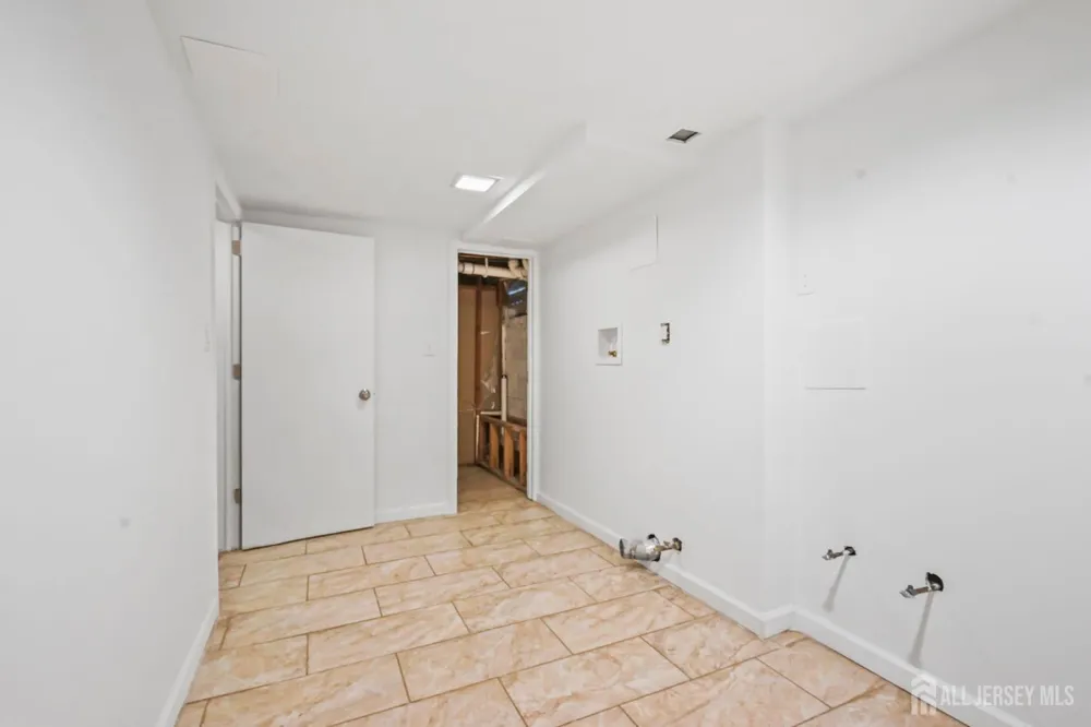 65 Hilliard Road Old Bridge, NJ 08857