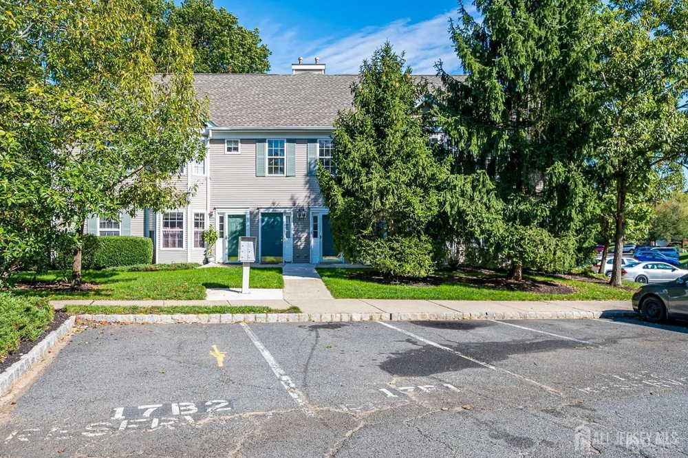 1702 Cypress Lane East Brunswick, NJ 08816
