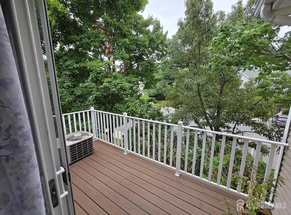 1702 Cypress Lane East Brunswick, NJ 08816