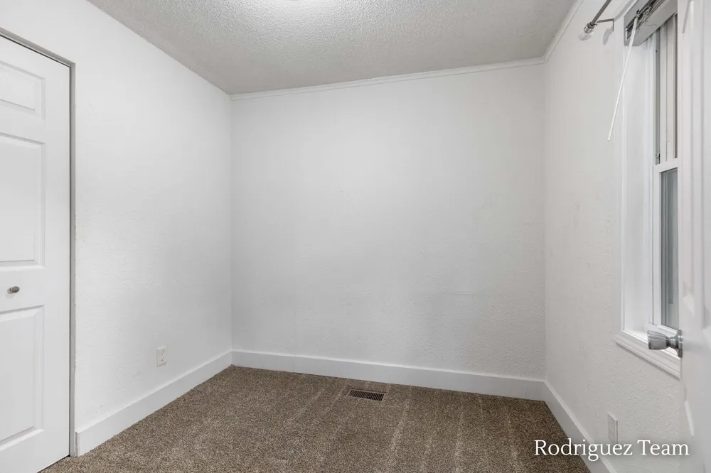 1280 Langeland Avenue Muskegon City, MI 49442