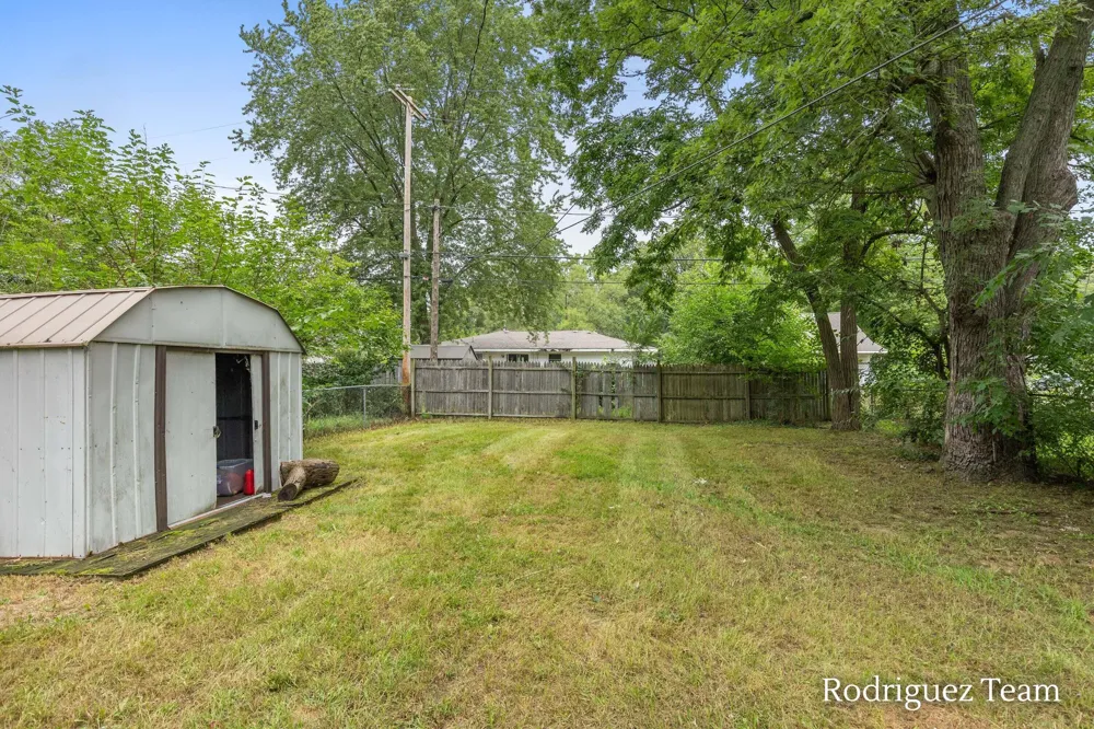1280 Langeland Avenue Muskegon City, MI 49442