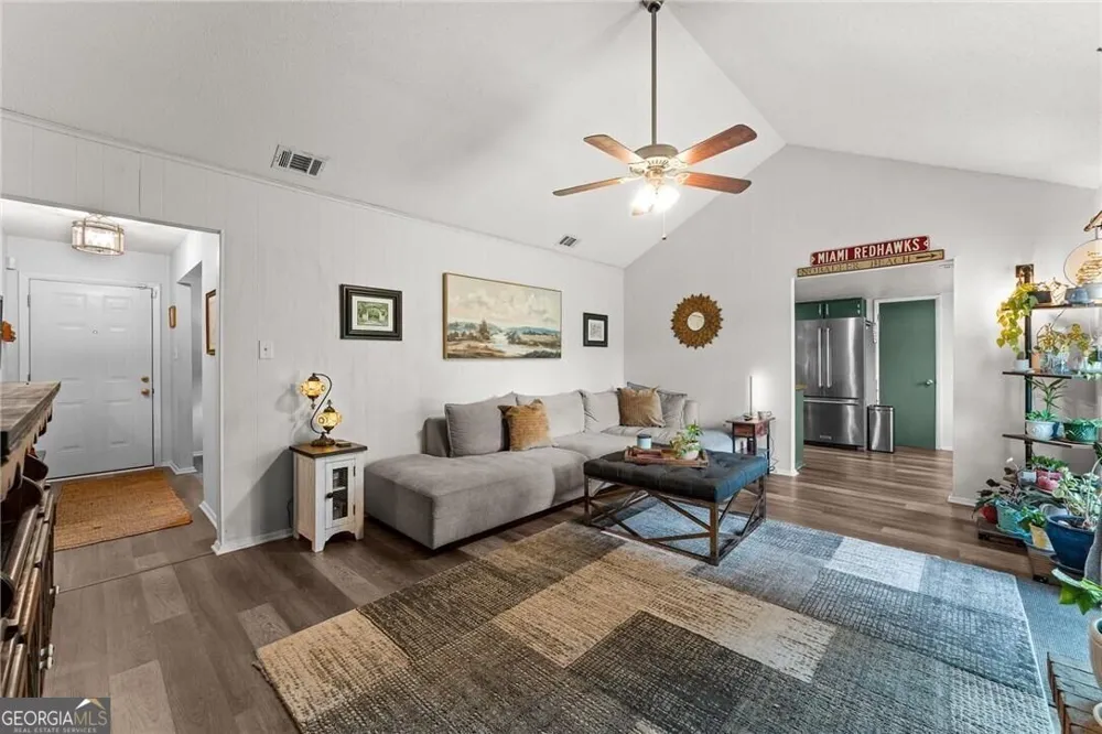 606 Tibet AVE Savannah, GA 31406