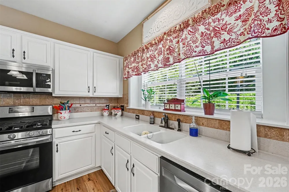 9538 Linden Tree Lane Charlotte, NC 28277