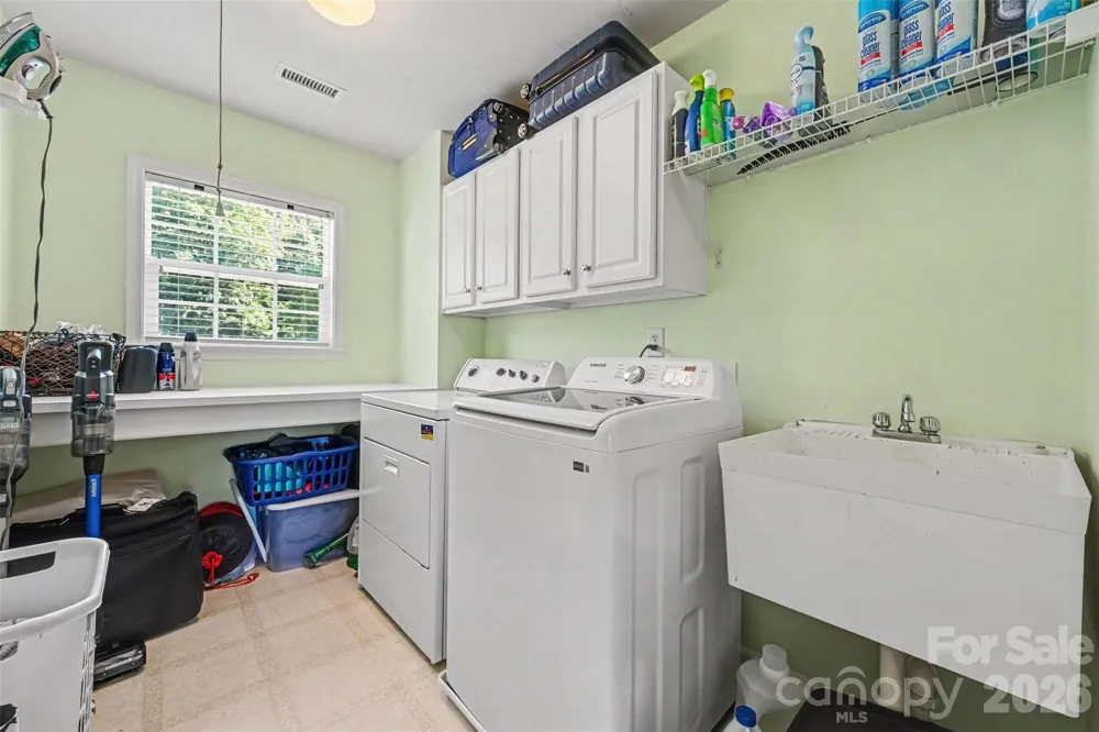 9538 Linden Tree Lane Charlotte, NC 28277