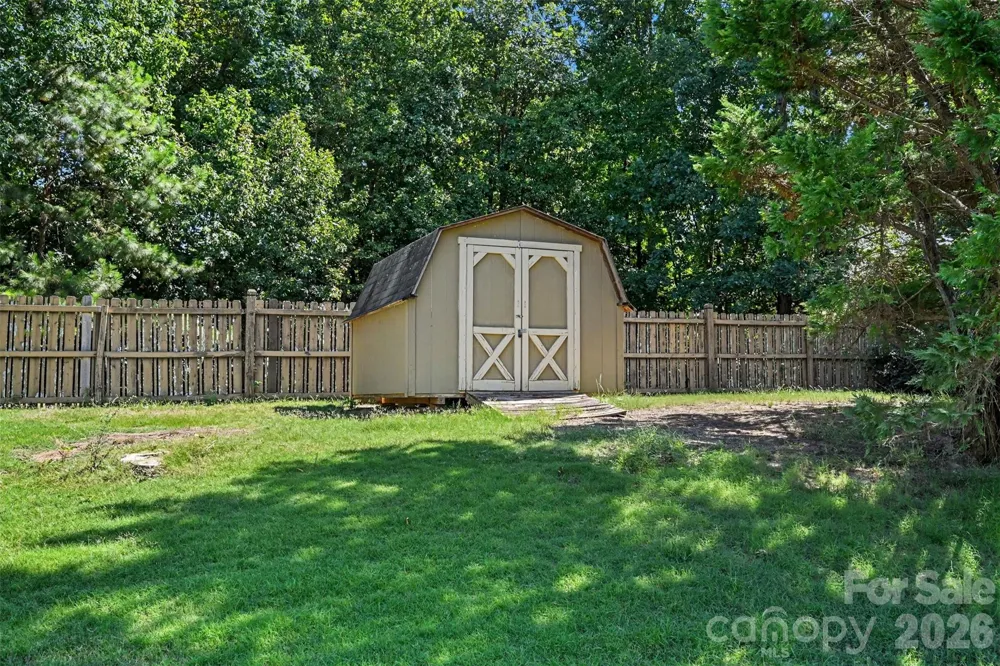9538 Linden Tree Lane Charlotte, NC 28277