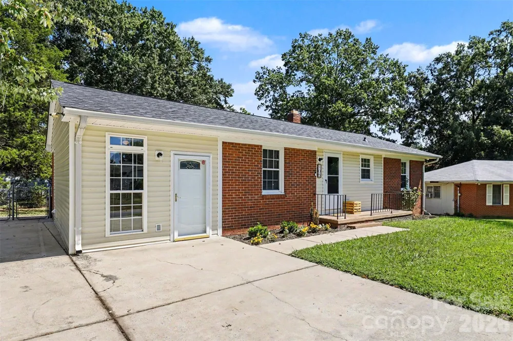 105 Marine Drive Pineville, NC 28134
