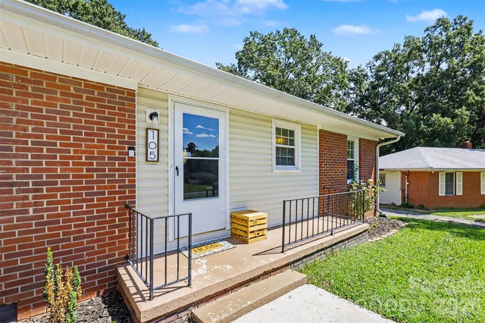 105 Marine Drive Pineville, NC 28134