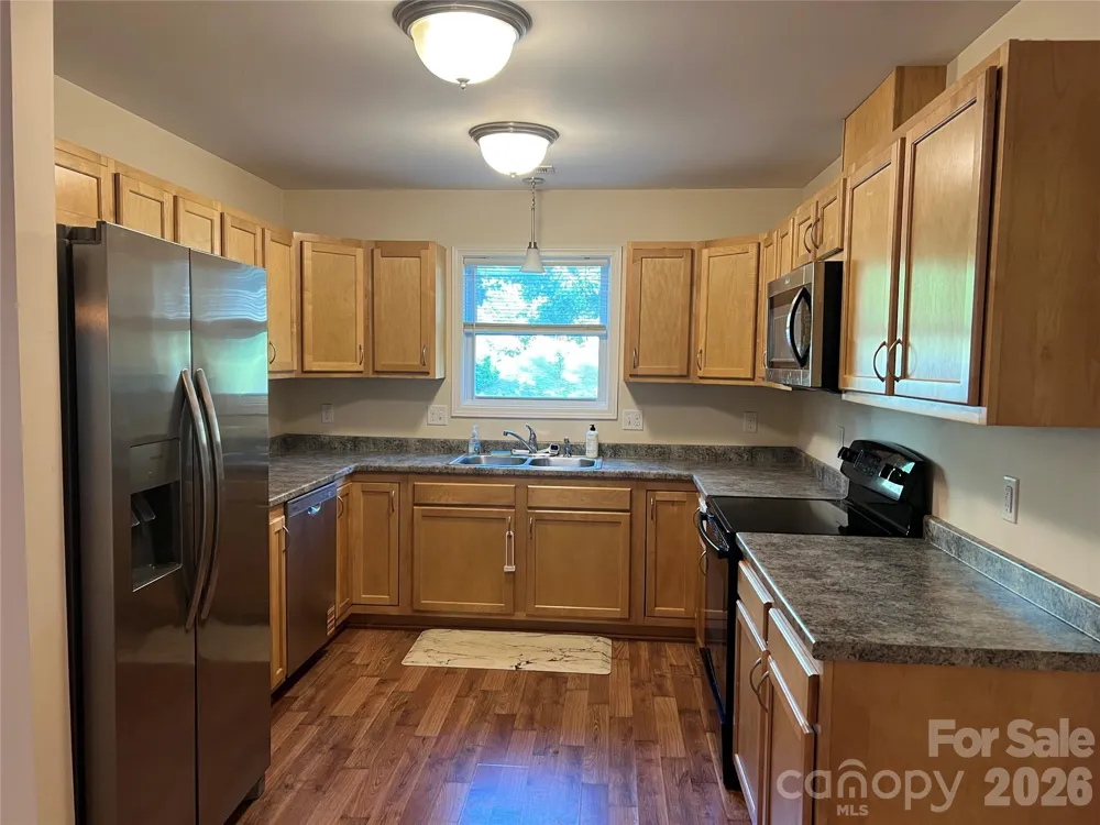 45 Compass Park Drive Weaverville, NC 28787