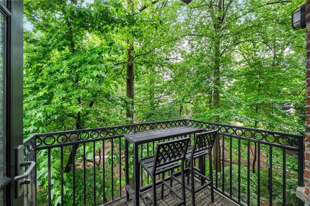 3235 Roswell Road NE #405 Atlanta, GA 30305