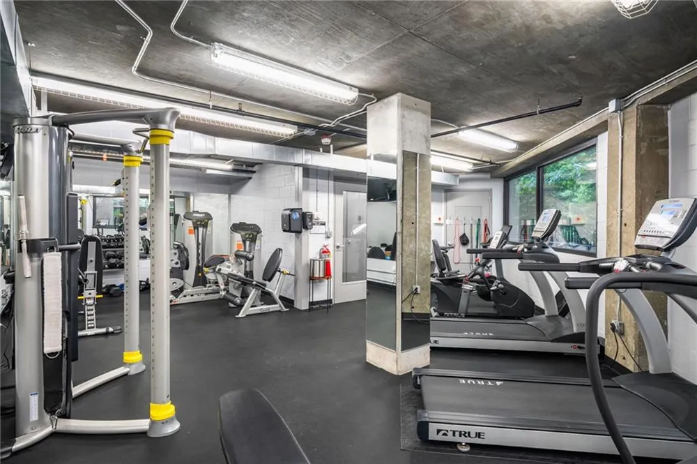 3235 Roswell Road NE #405 Atlanta, GA 30305