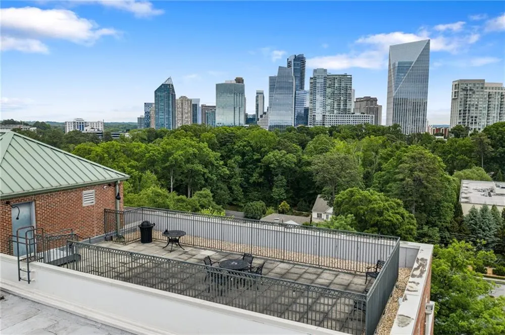 3235 Roswell Road NE #405 Atlanta, GA 30305